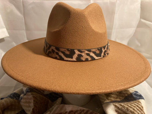 Leopard strap Flat Brim Fedora Hat and Oblong Scarf Set